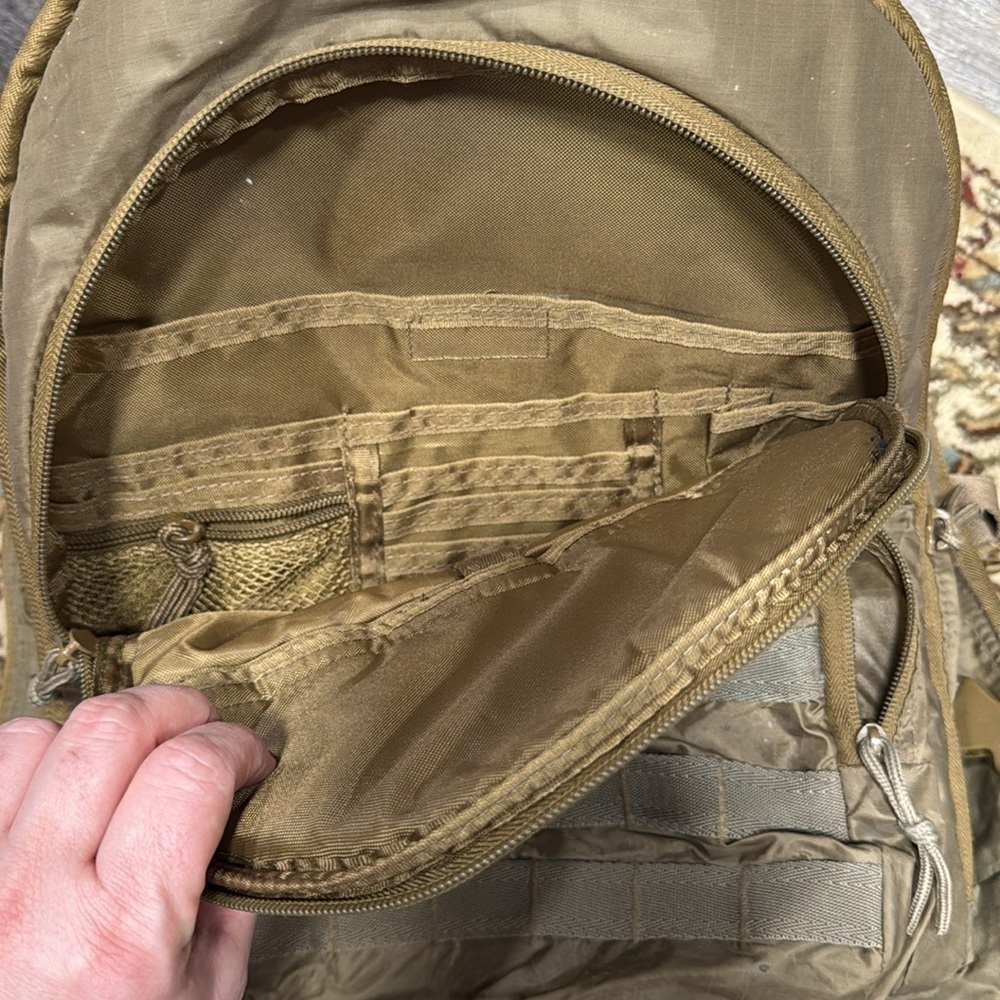 Backpack for men - Picture 4 of 9